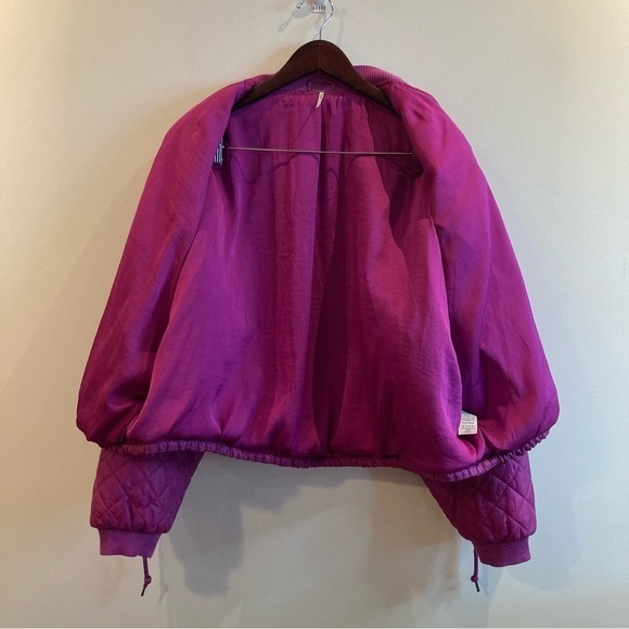 FREE PEOPLE Sz M  Puffer Doleman Bat Sleeve Drawstring Pockets Quilted Jacket - Picture 9 of 11